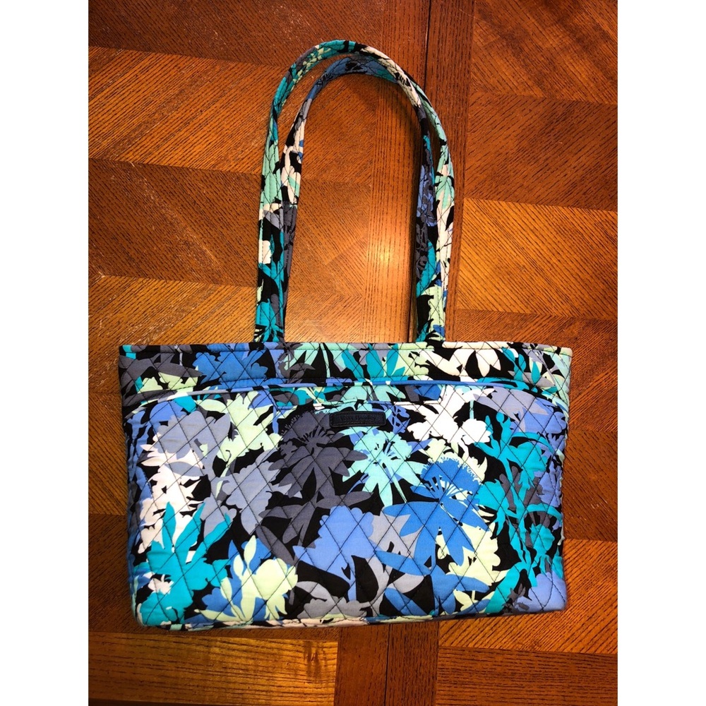 Camofloral Mandy Shoulder Bag !